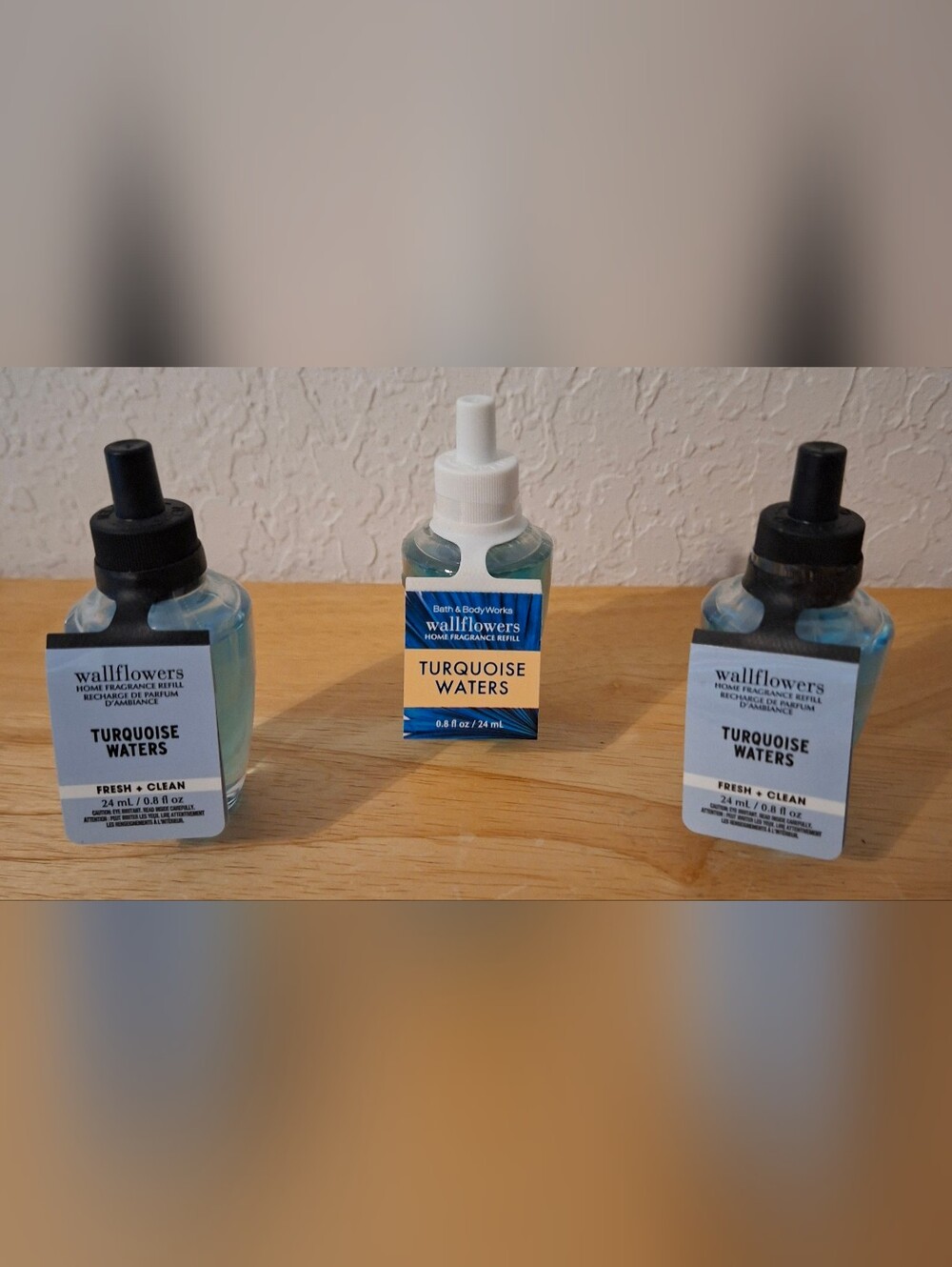 Bath & Body Works Turquoise Waters Wallflowers (3)